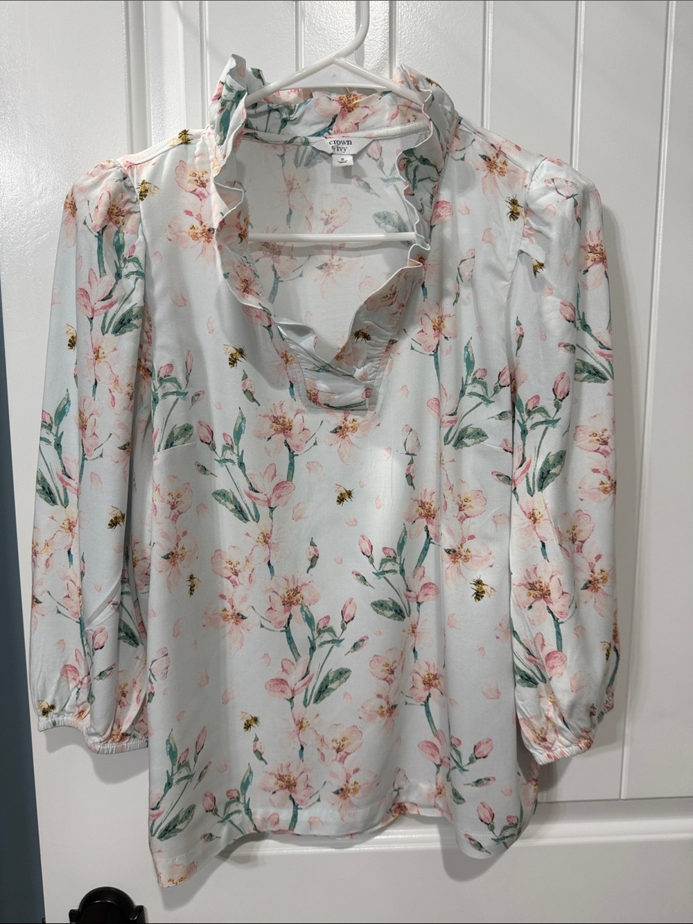 crown & ivy Light Blue Floral Ruffle V-Neck Blouse